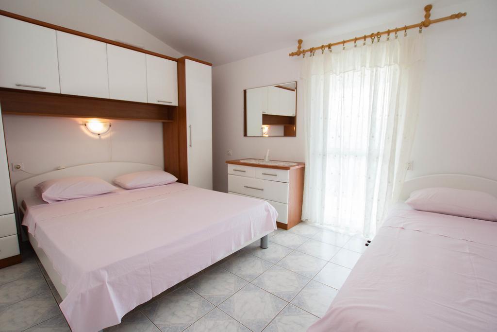 Apartment Bartul *