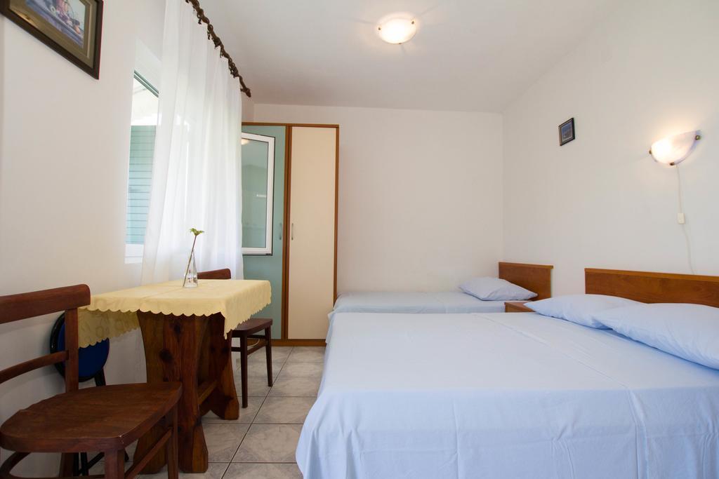 Apartment Bartul Sućuraj