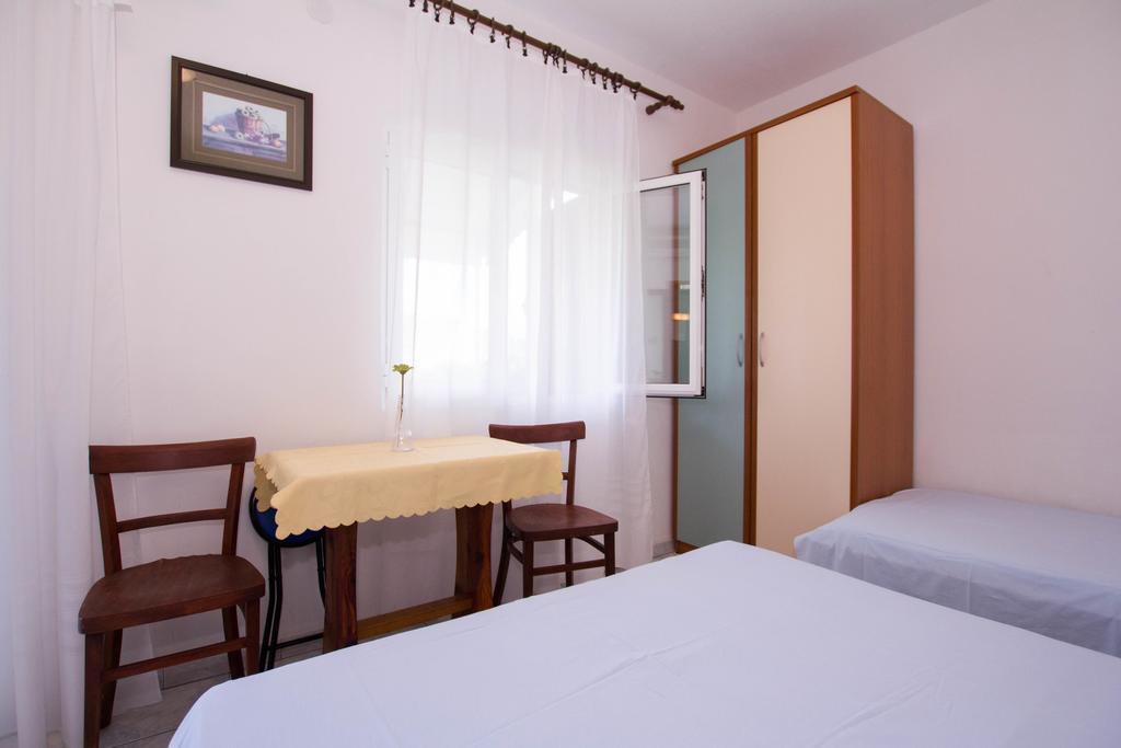 Apartment Bartul Sućuraj